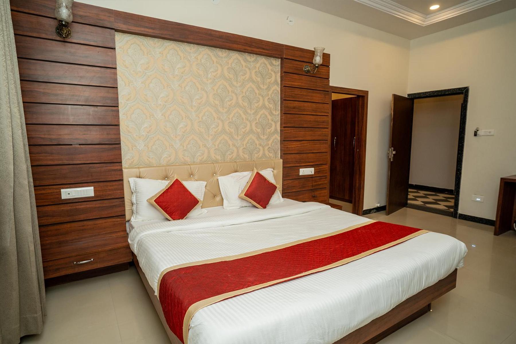 Tiger'S Trail Hotel & Food Court Kumbhalgarh Exterior photo